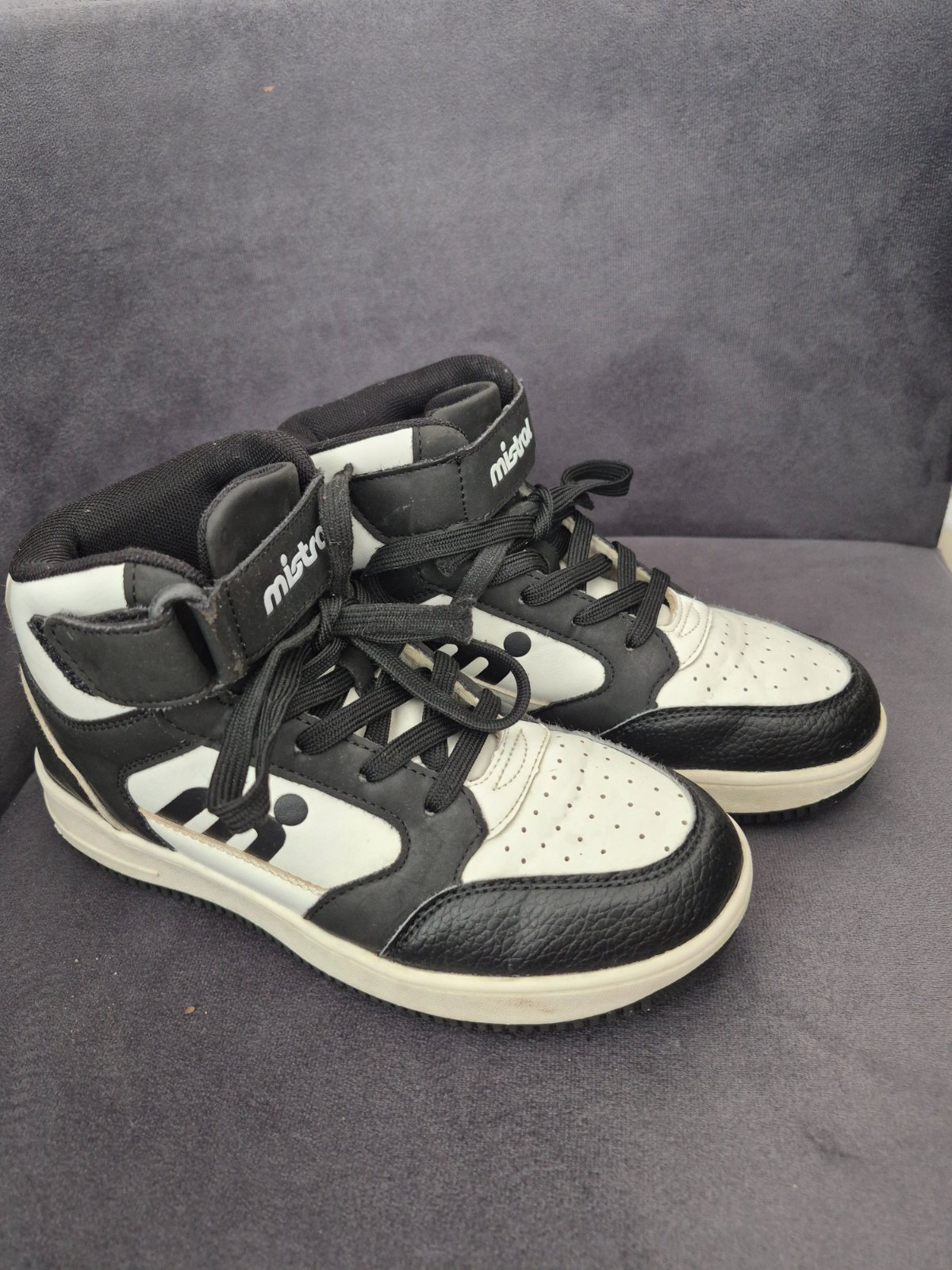 Baskets Mistral pointure 35/36