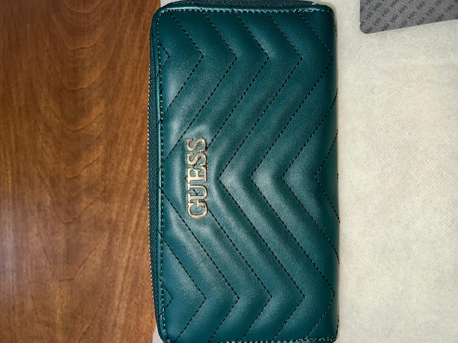 Portefeuille GUESS neuf