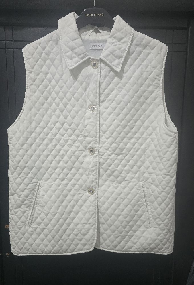 ✨️🤍💫veste matelassé blanc – Taille 42/44 ✨