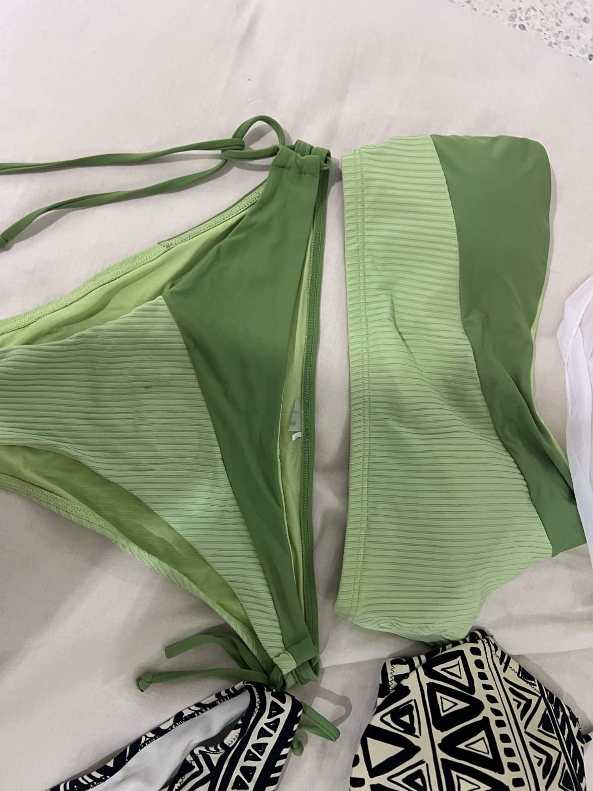 Lot bikinis