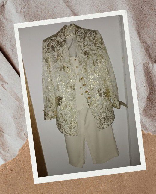 Ensemble habillé beige et doré 