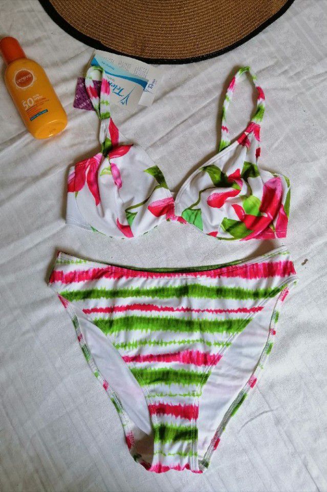 bikini 👙 neuf taille 44