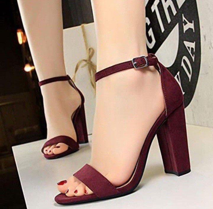 escarpins New Look, neufs bordeaux 