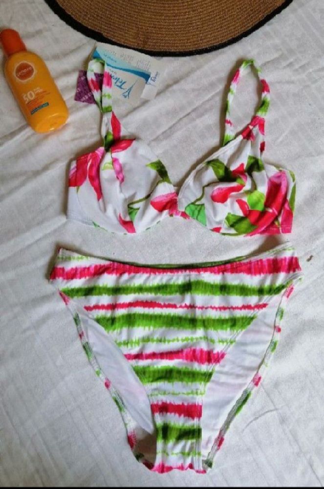 Bikini neuf, taille 44