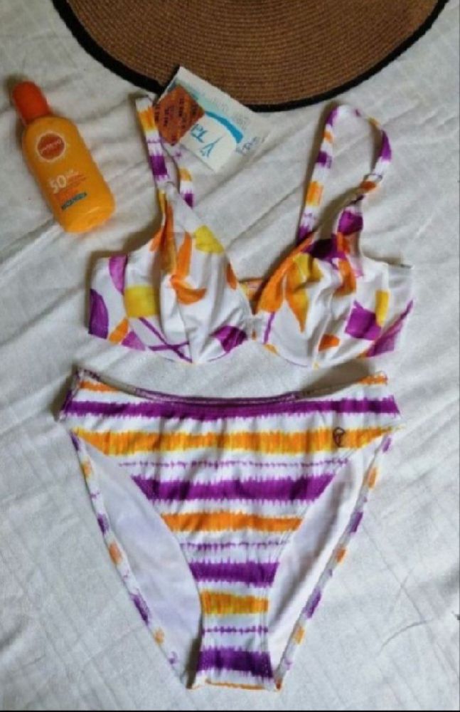 Bikini neuf taille 42
