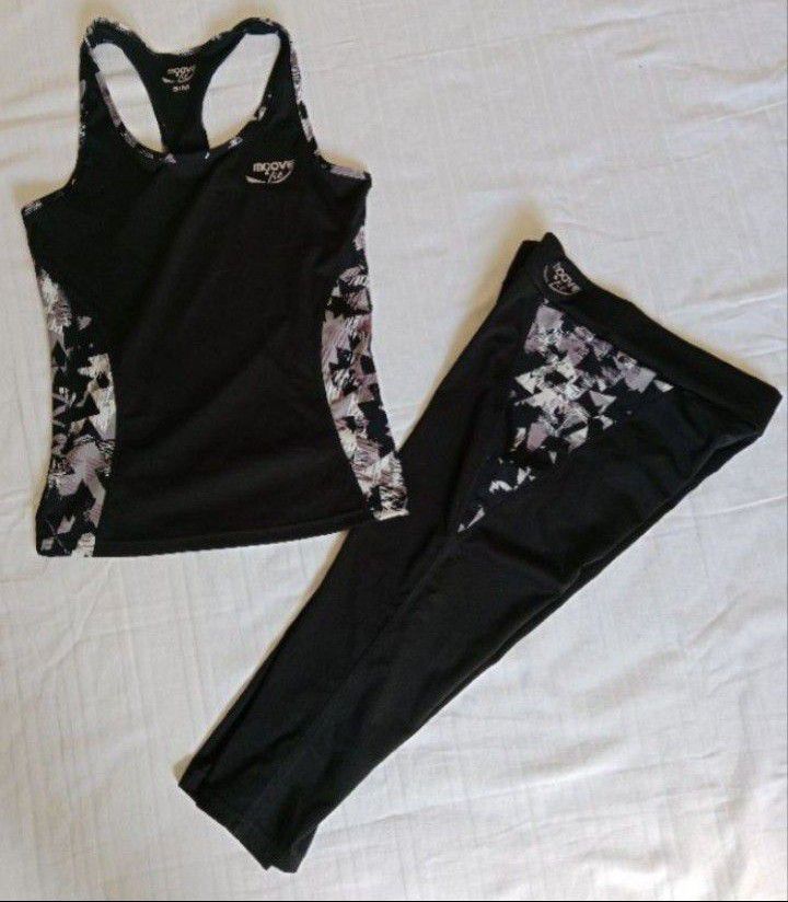 Tenue de sport Moove &Fit noir/parme