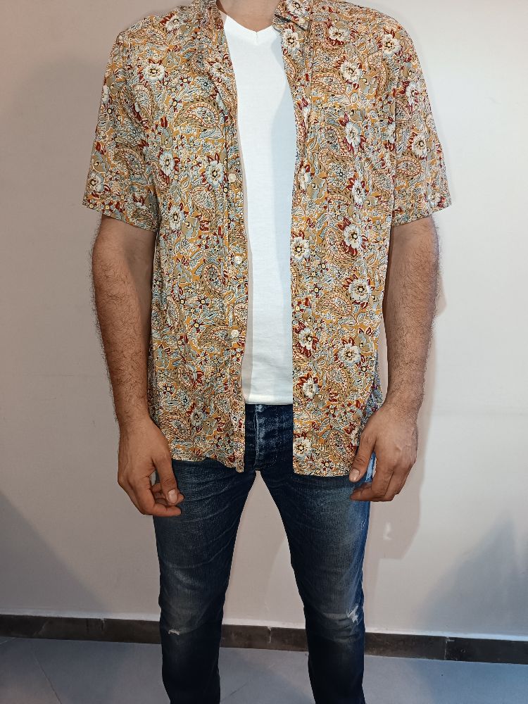 Chemise a motifs