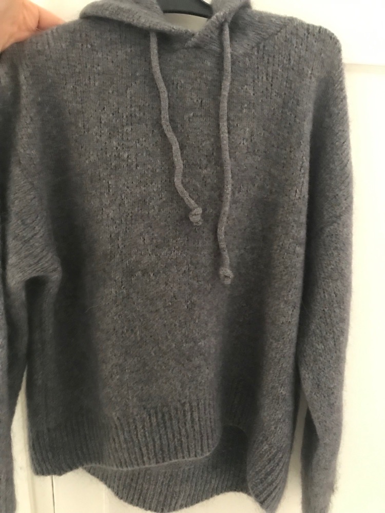 Capuche M