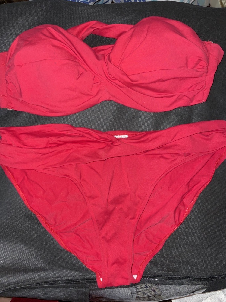 Bikini rouge 