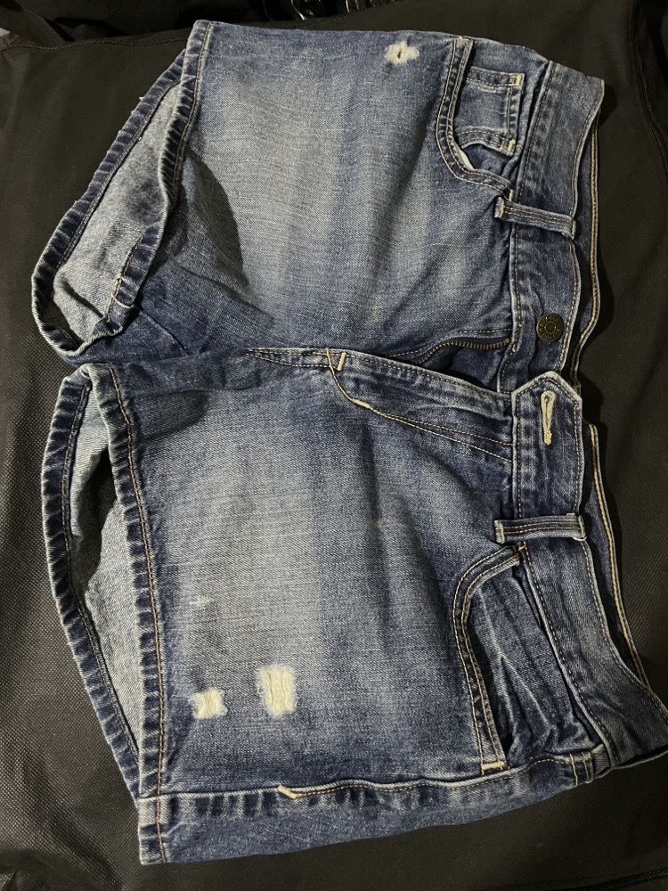 short en jeans la marque :old navy