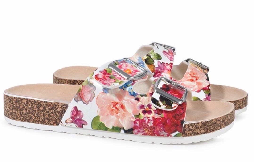 Mules fleuries