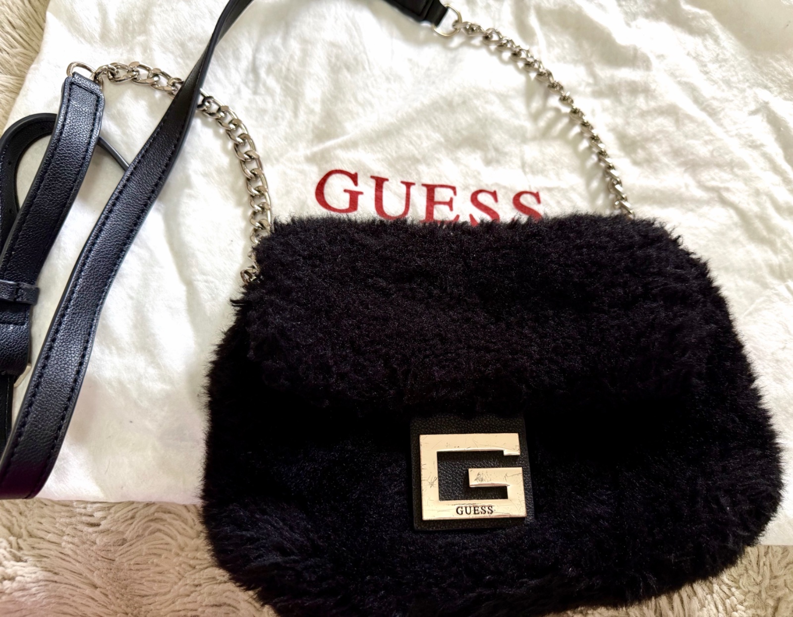 Bandouliere Guess