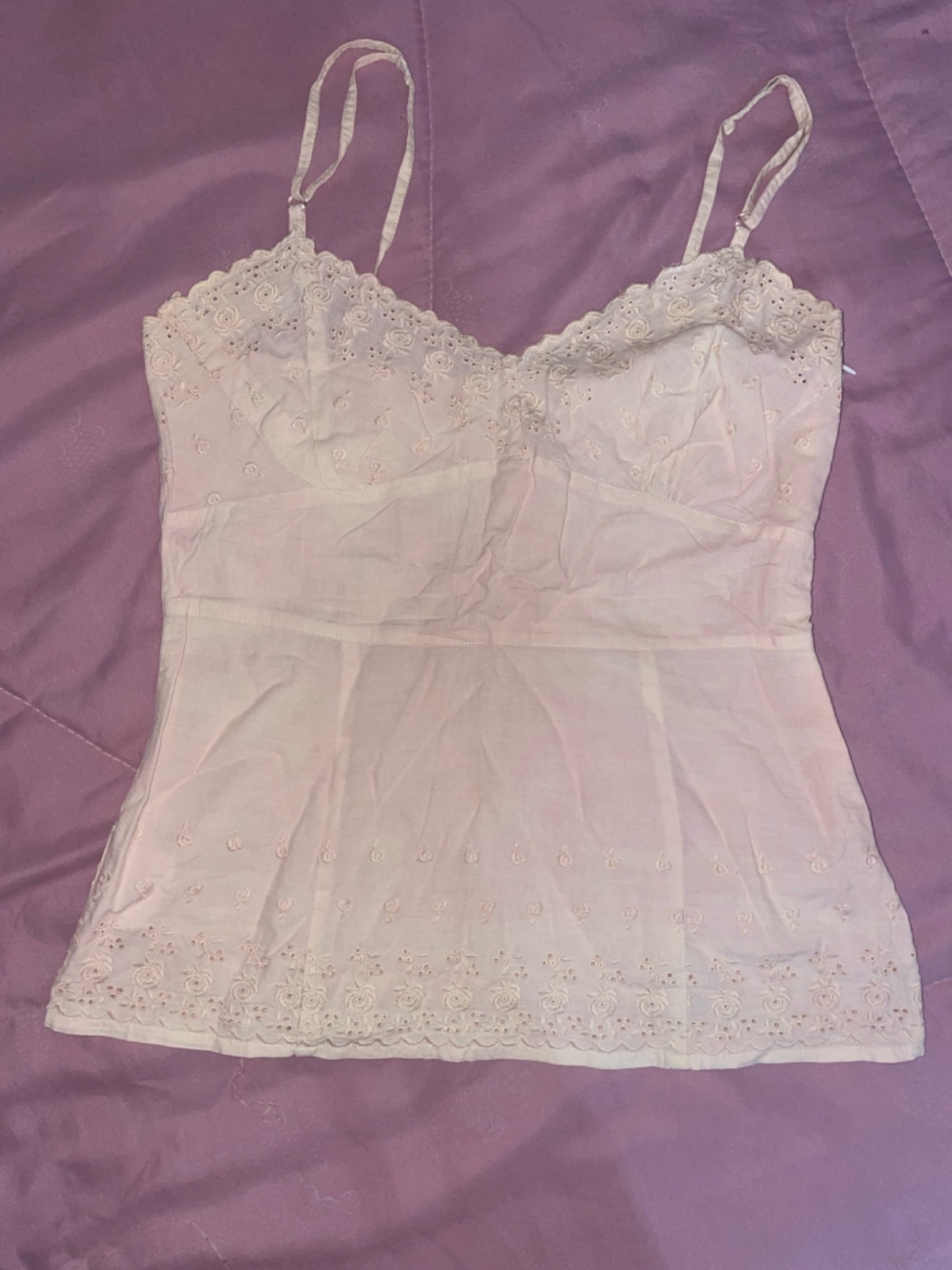 Top broderie