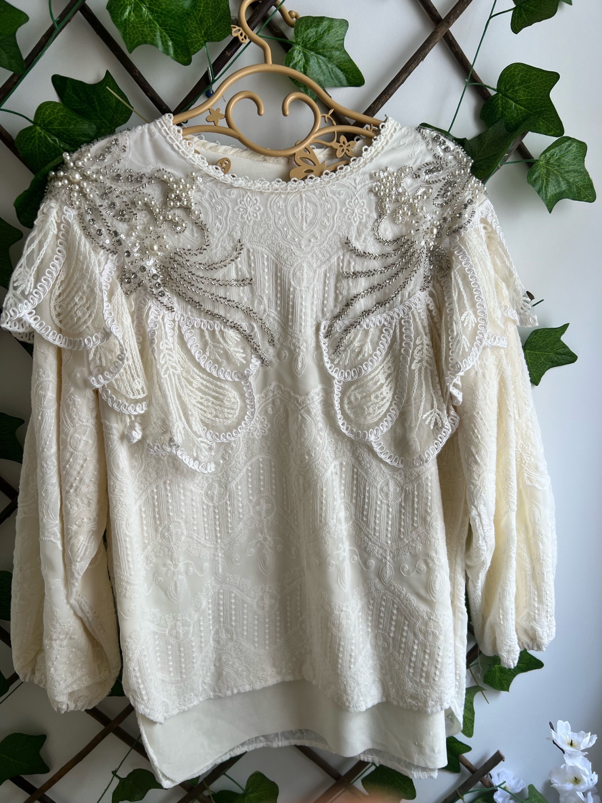Chemise
