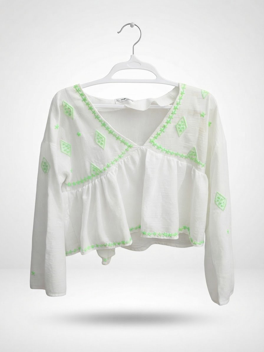 Pull style 9amraya blancc taille L