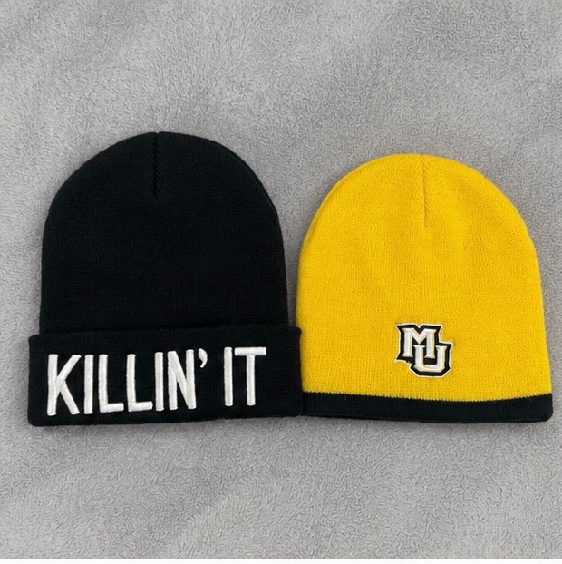 2 bonnets – Noir et jaune