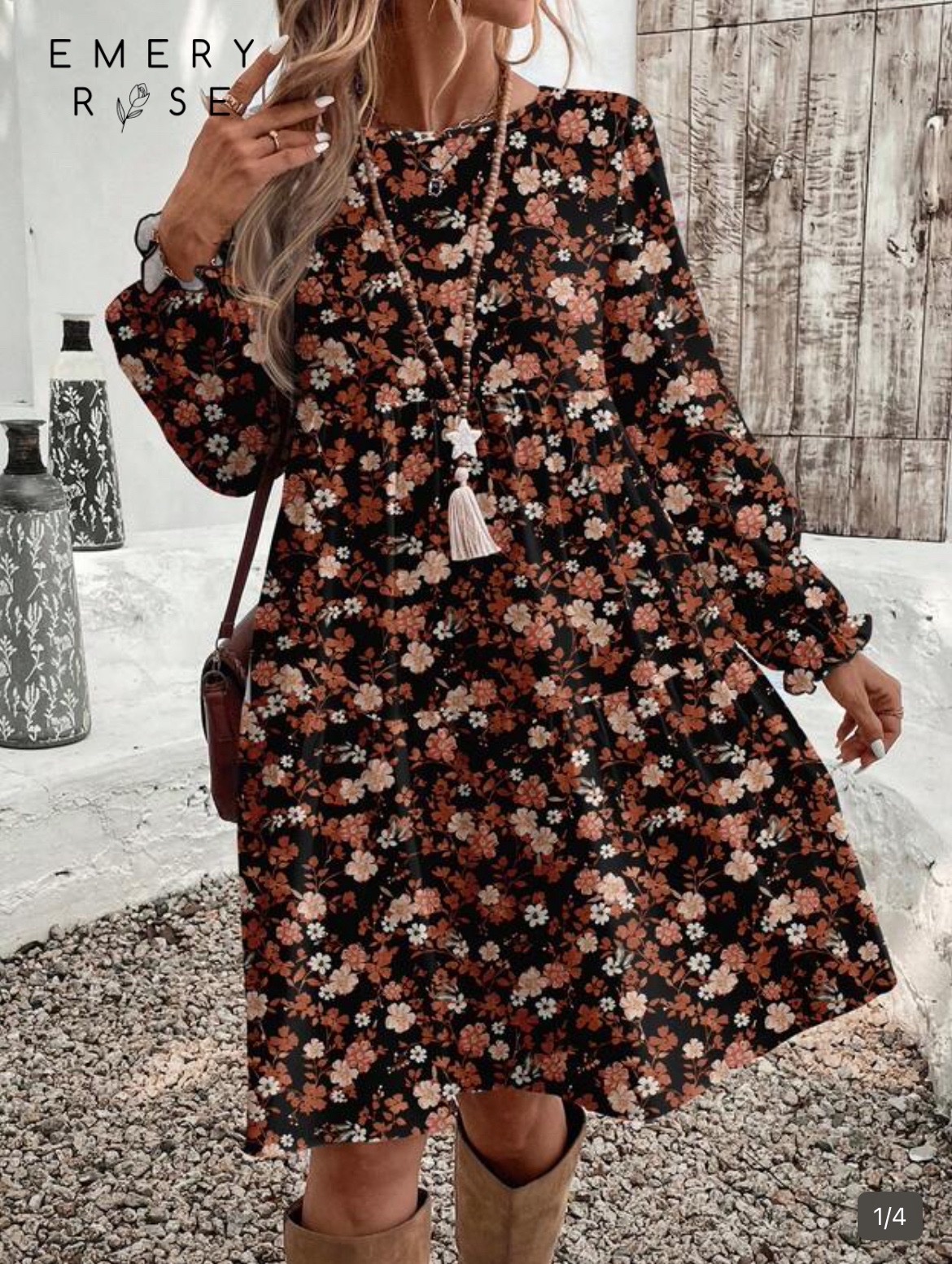 Robe courte fleurie à volants Forever 21 – Col montant et manches longues bouffantes