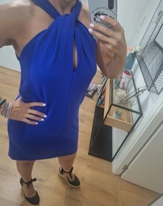 Superbe Robe Fluide Droite Bleue 