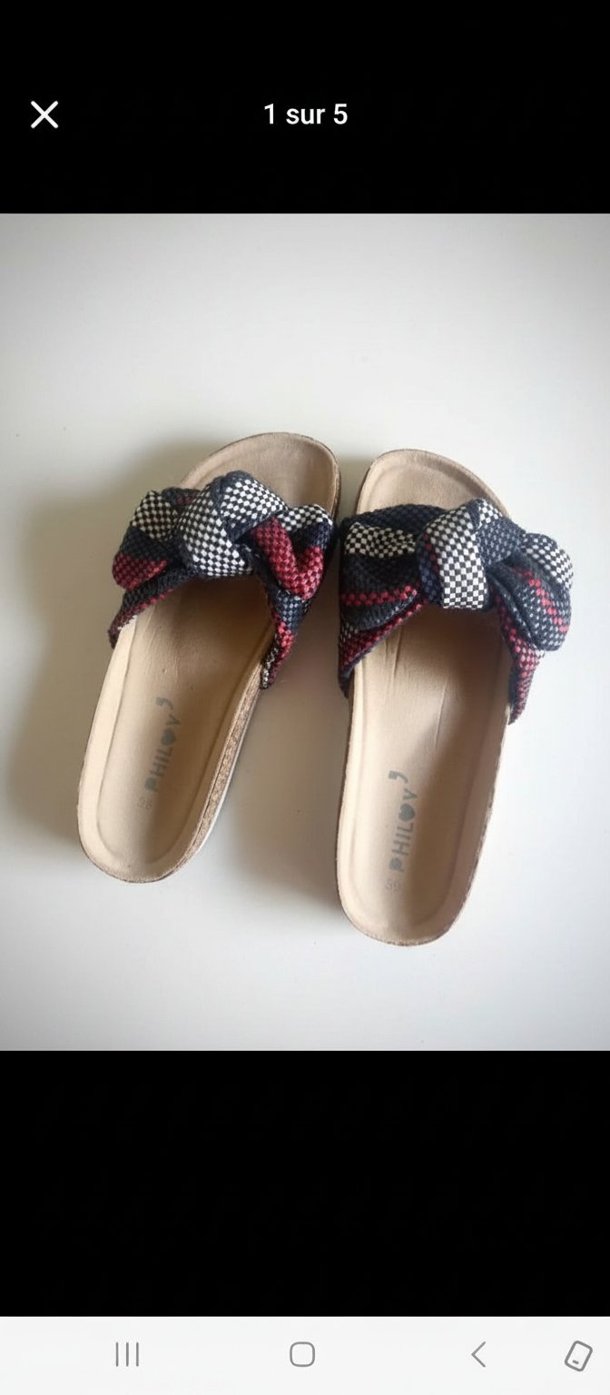 Mules pour femmes jamais porté importé 