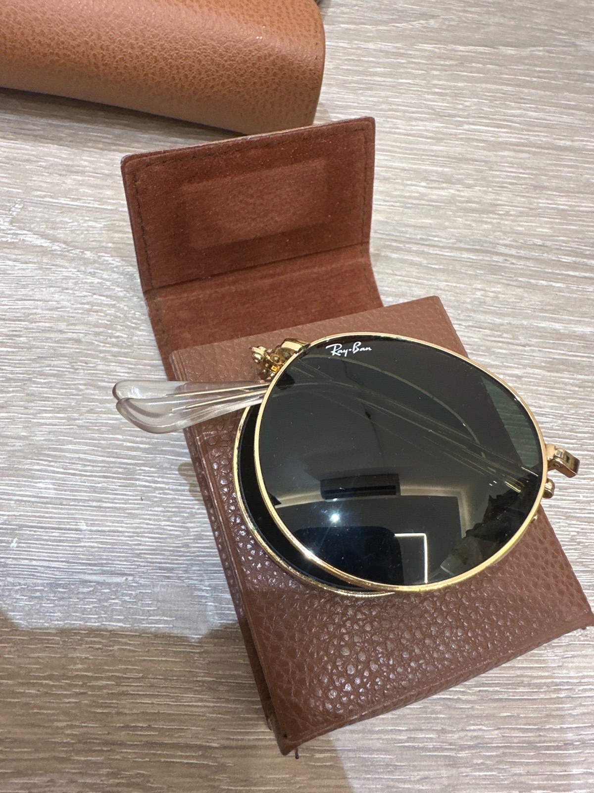 Rayban round pliable 
