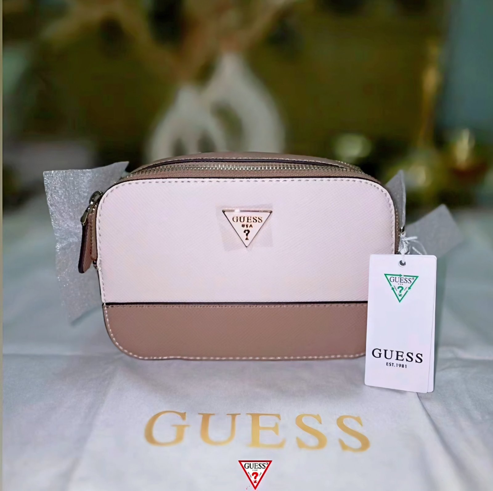 Sac guess jamais porté 