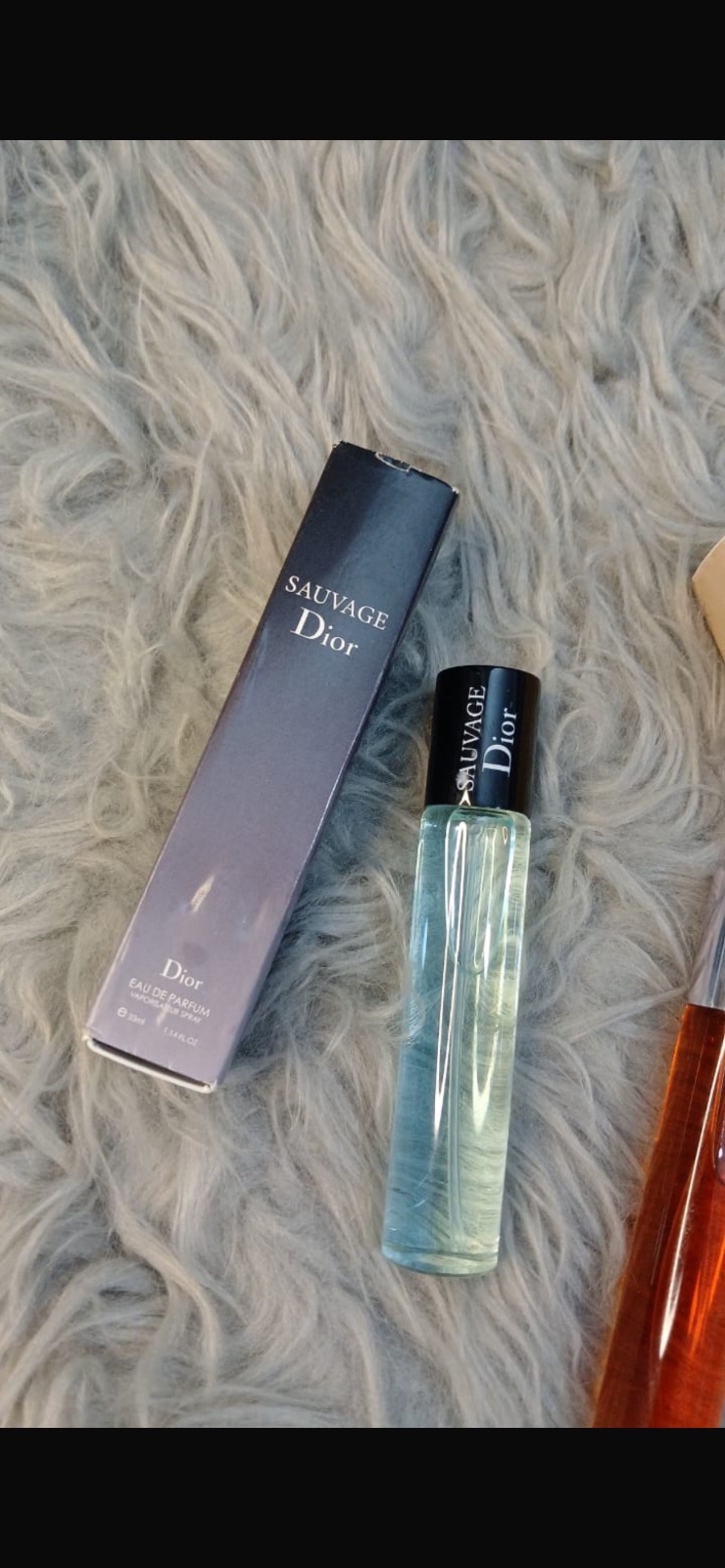 Vaporisateur de voyage de Dior Sauvage Eau de Parfum, souvent trouvé en format 30ml