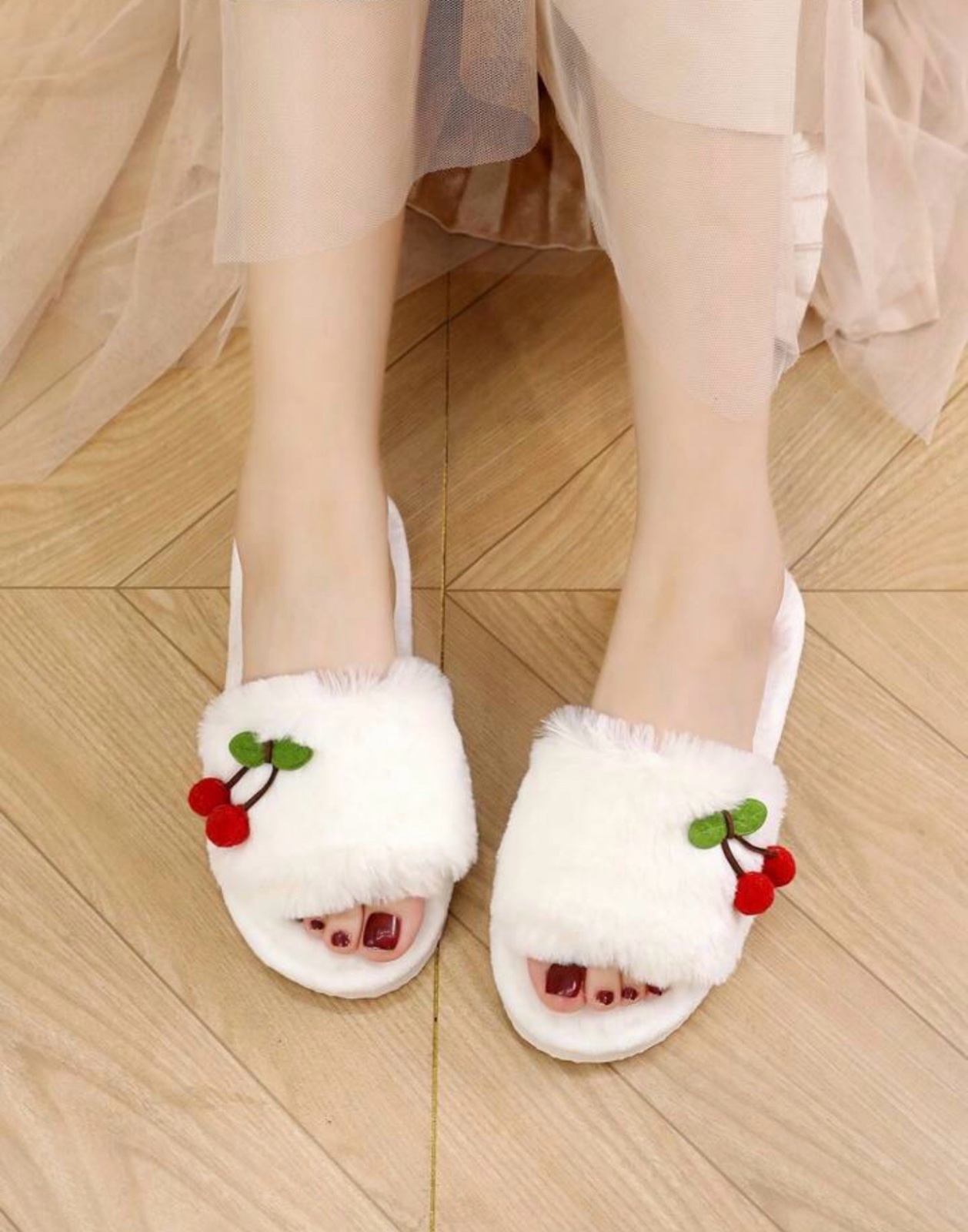 Cherry slipper 🍒