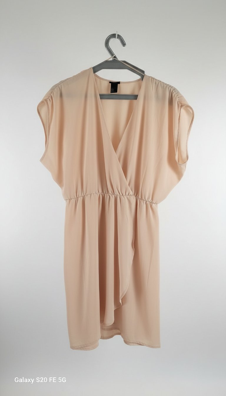 Robe courte cache-cœur H&M
