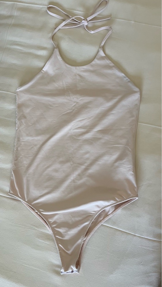 Top dos nu en nude