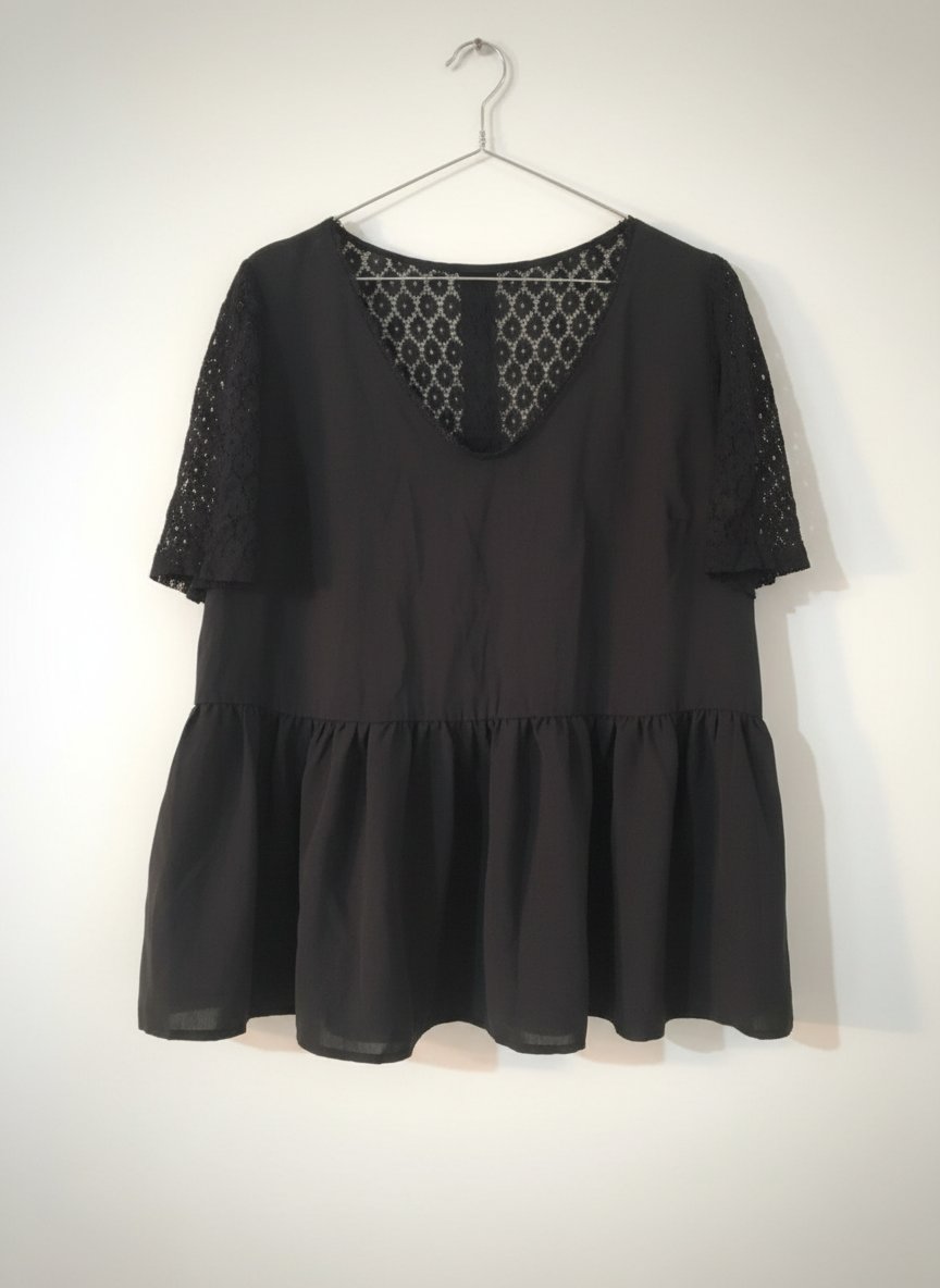 Chemise avec dentelle noir très chic