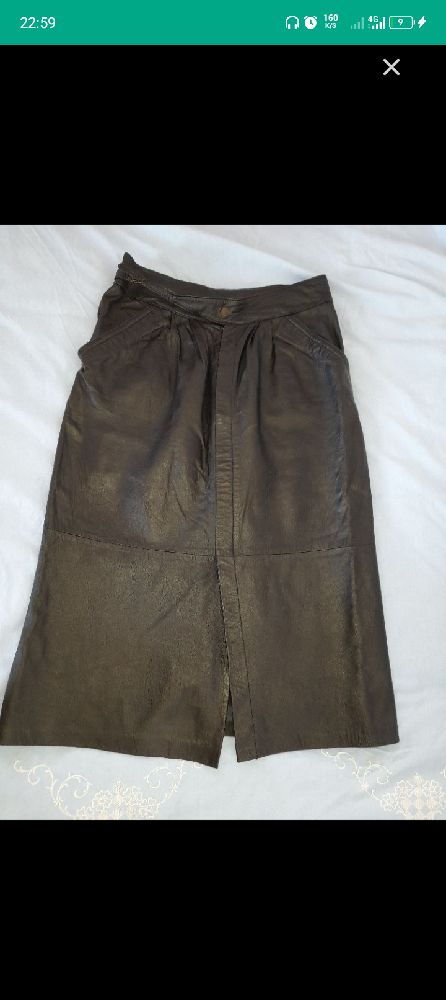 Jupe vrai cuir noire