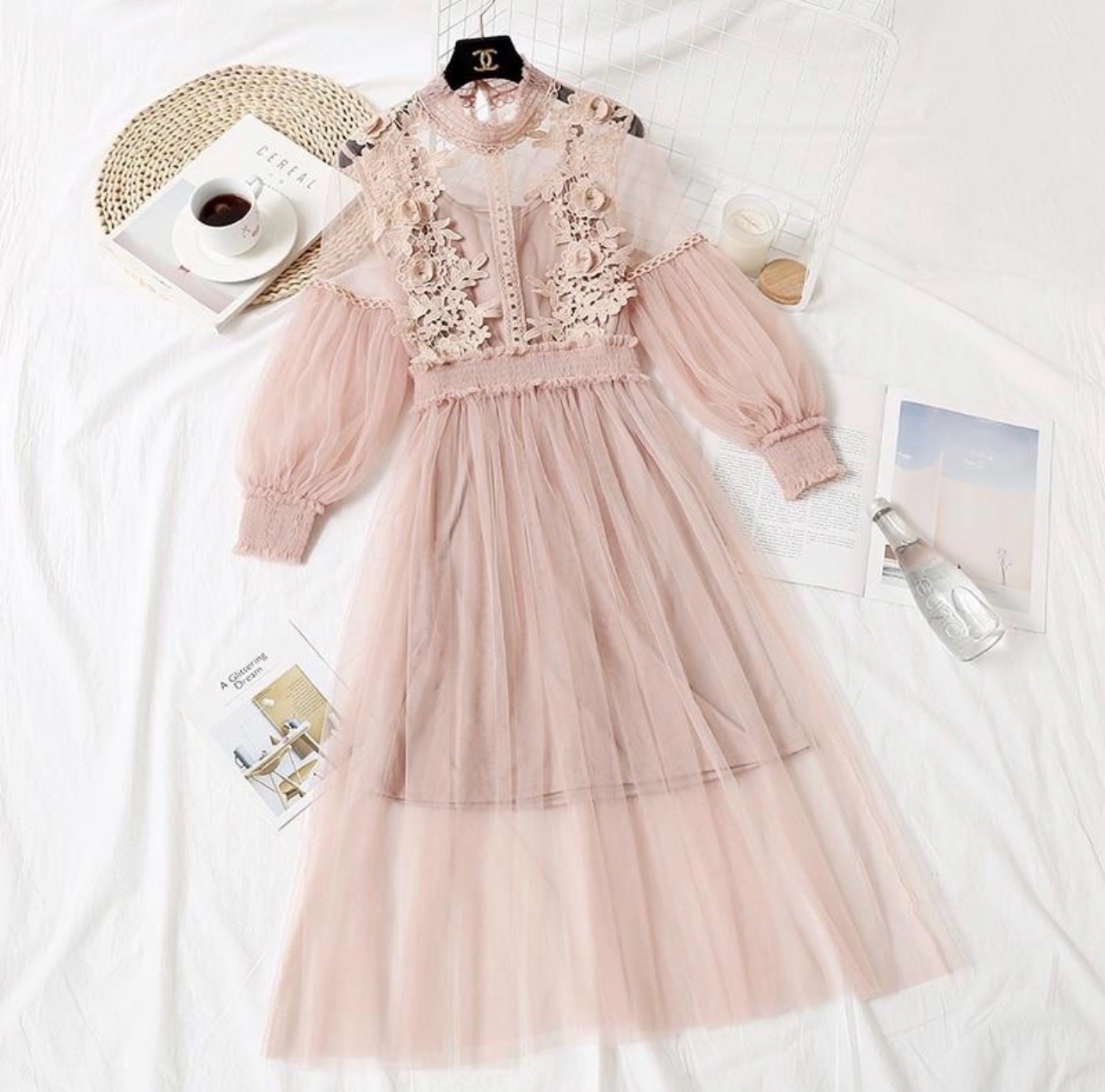 Robe en dentelle à fleurs (2 pièces) 