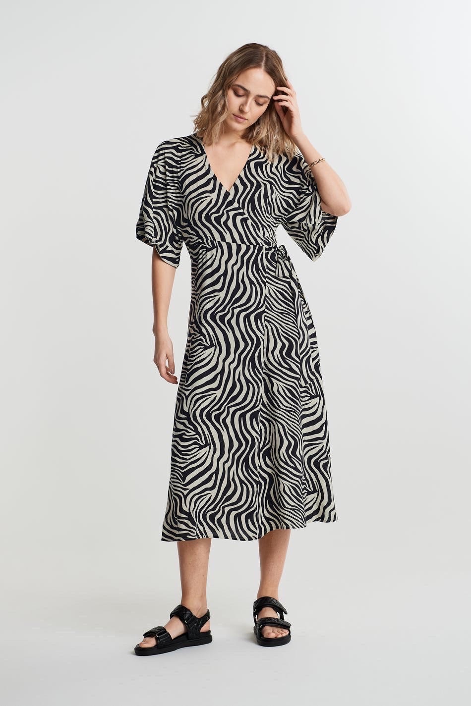 Robe portefeuille zèbre 