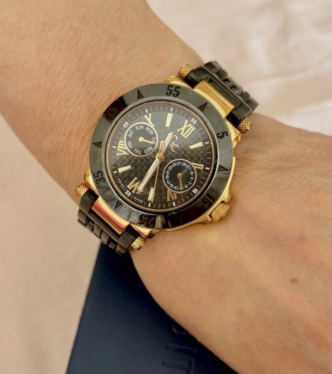Montre guess collection authentique ( unisexe ) 