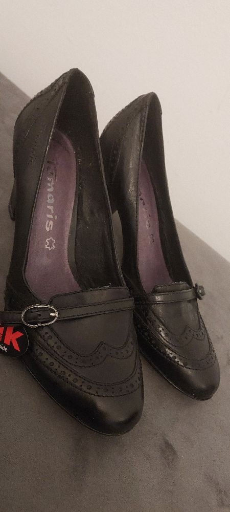 Escarpins en cuir noir