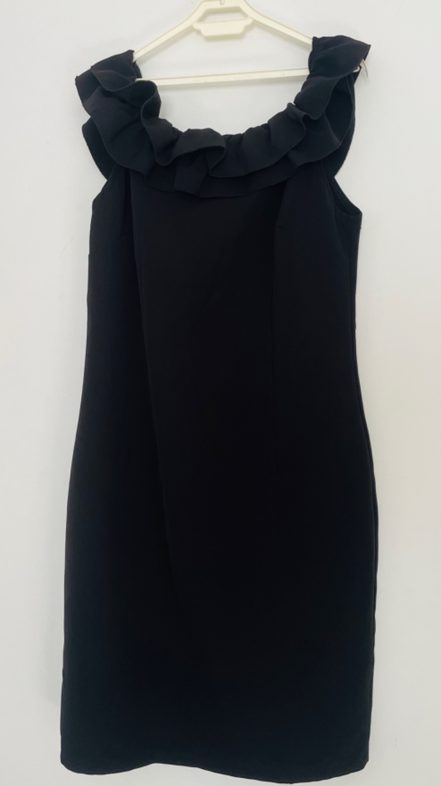 Robe noire col bateau elastique