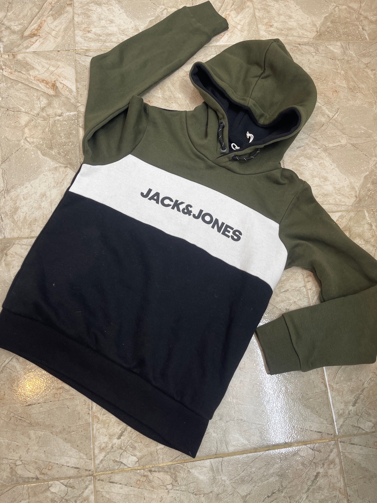 Jack &jones