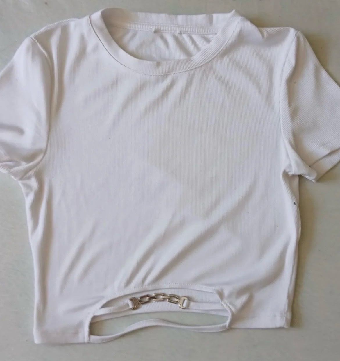 Top blanc magnifique