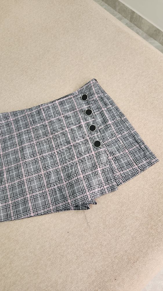 Jupe short stradivarius 