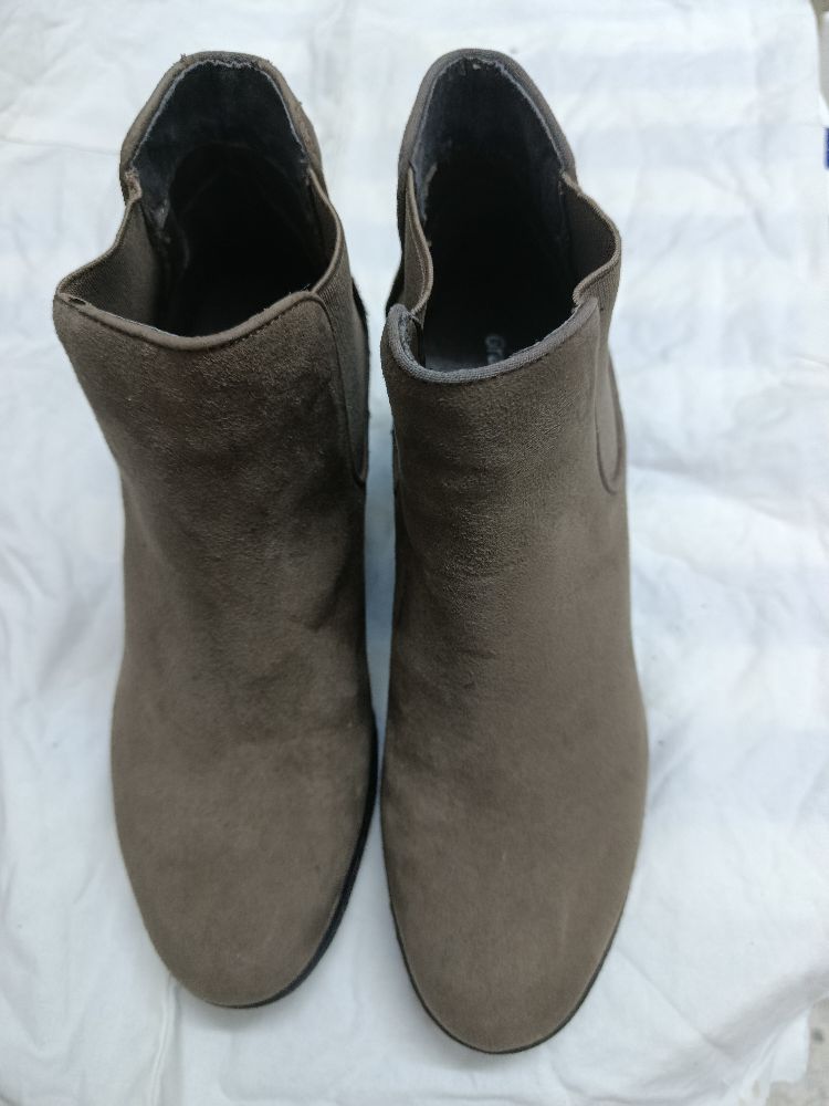 Boots femme daim de la marque Graceland 