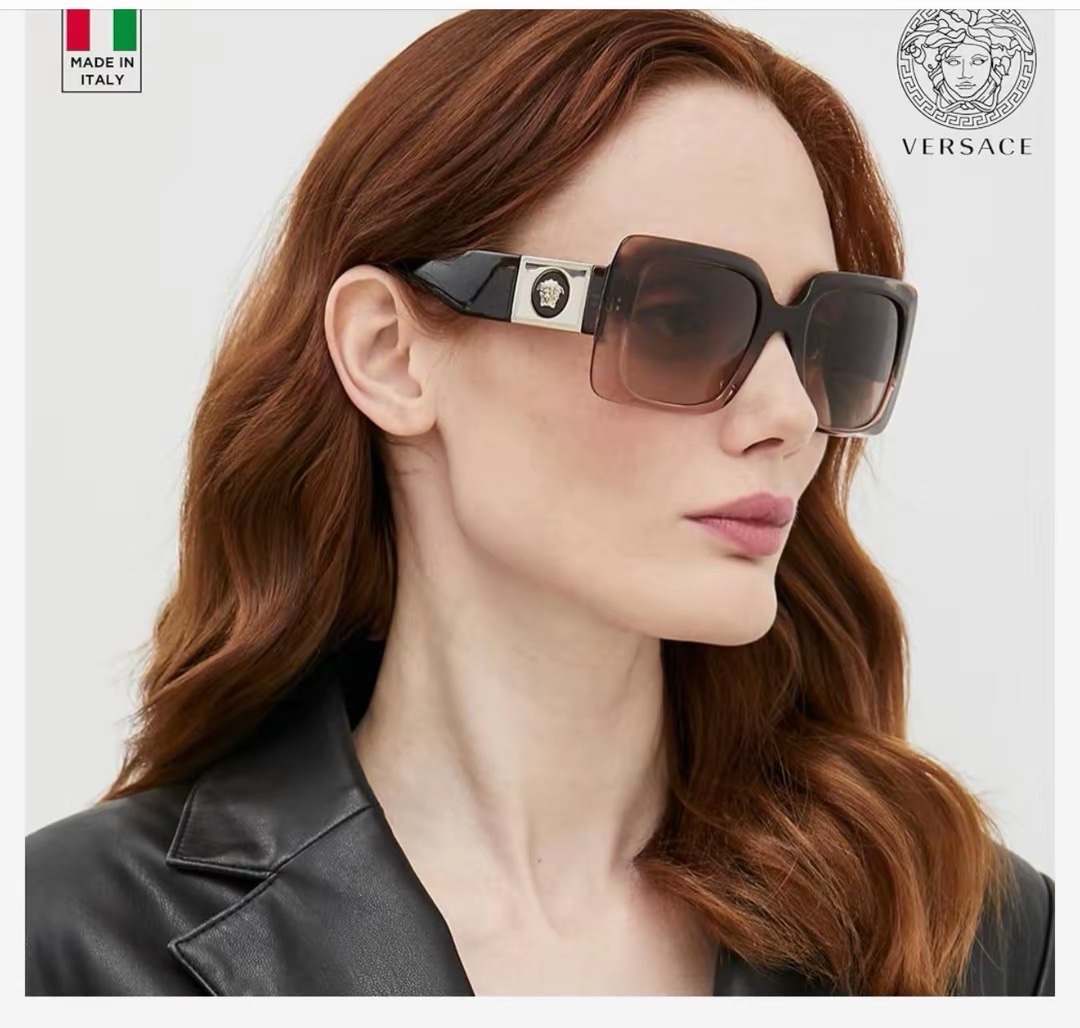 Lunette solaire versace