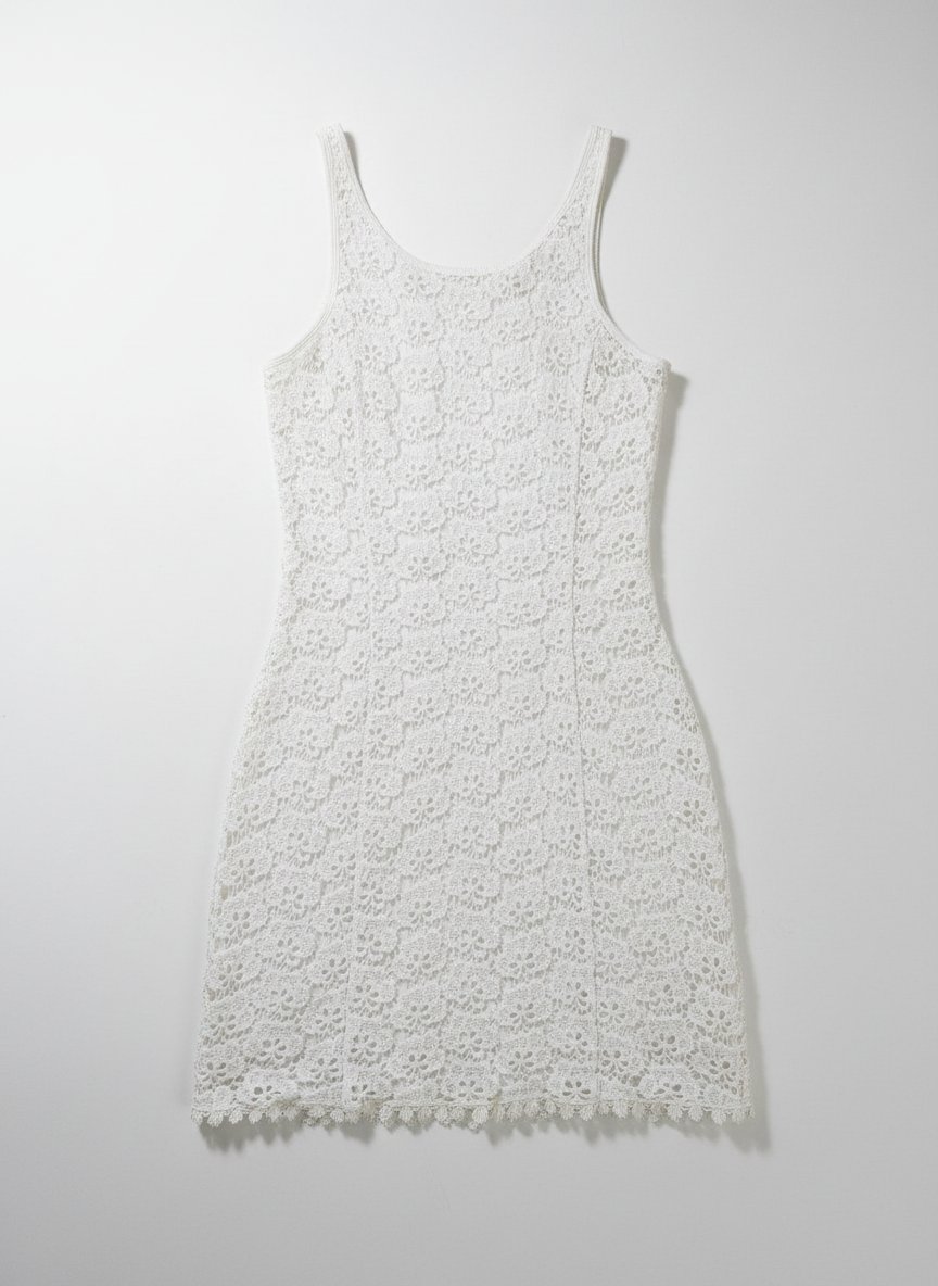 Robe blanche de la marqie "jennifer lopez" 