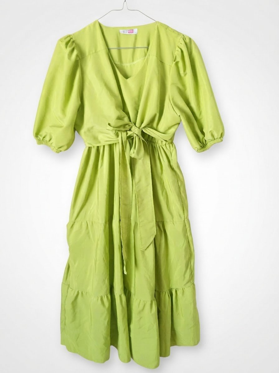 Robe vert pistache photo réel 