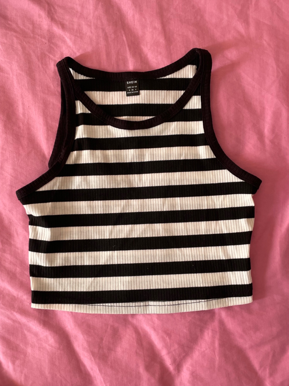 Un top shein tailla s