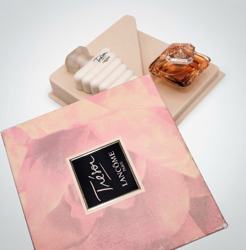 Coffret Trésor Lancôme  miniature importé de France❤️💕🌞🎉