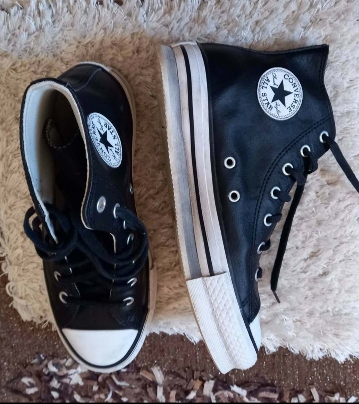 Converse 
