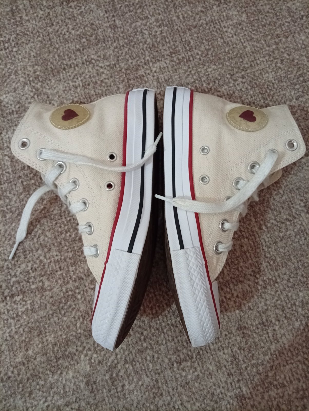 Converse 