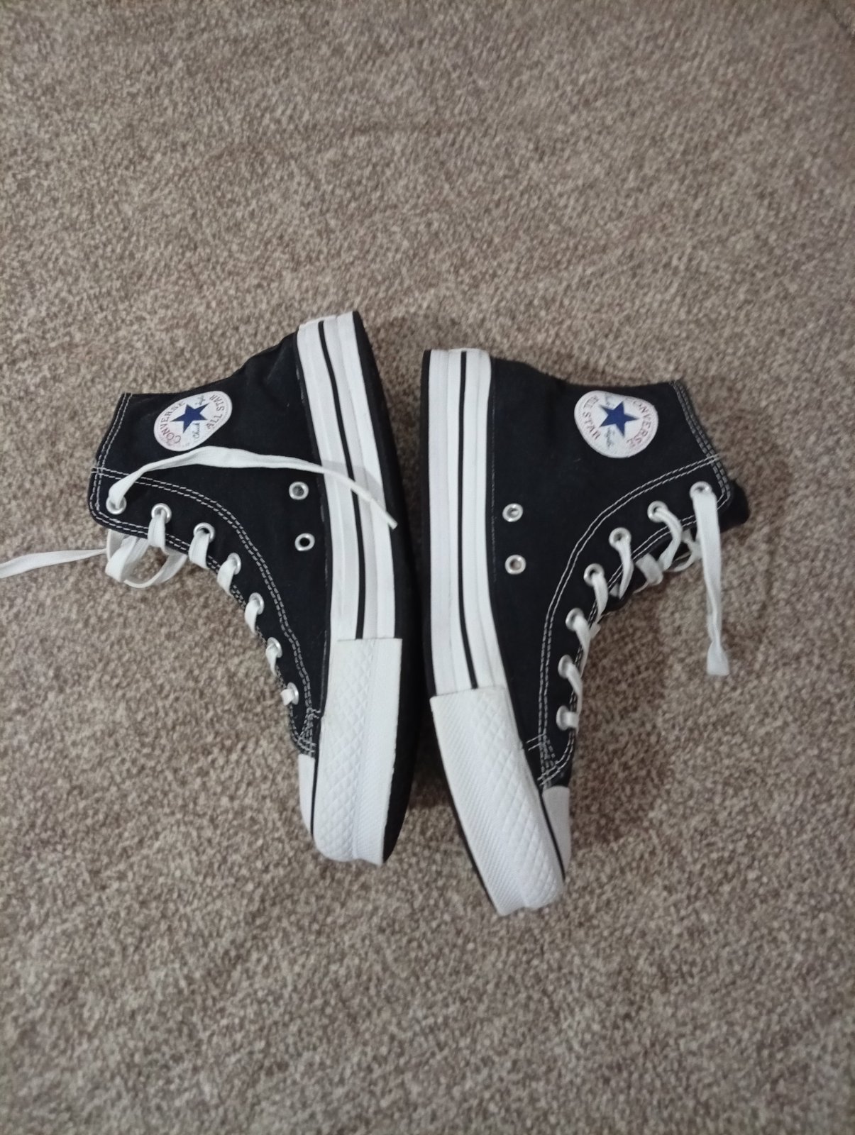 Converse 