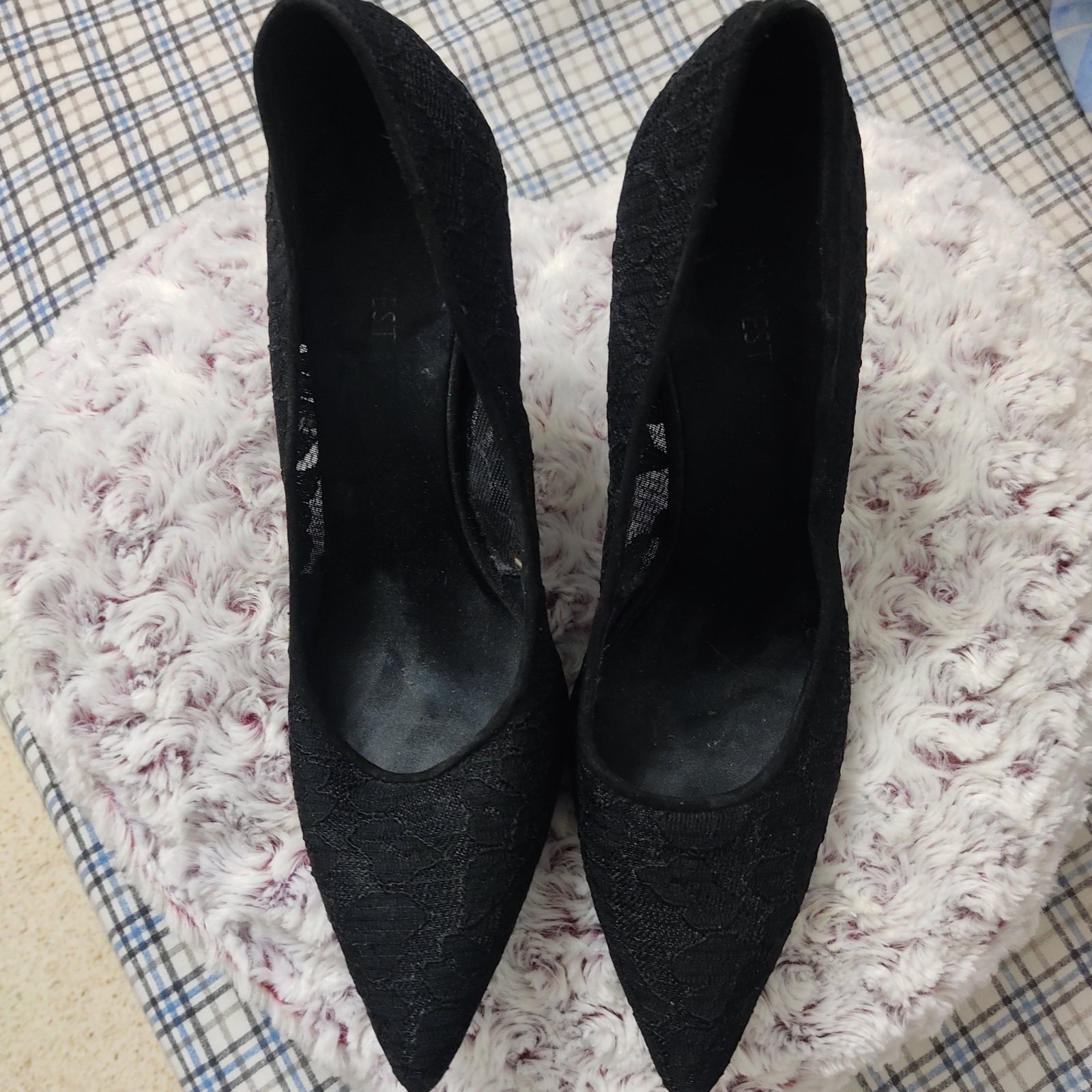 Nine West 