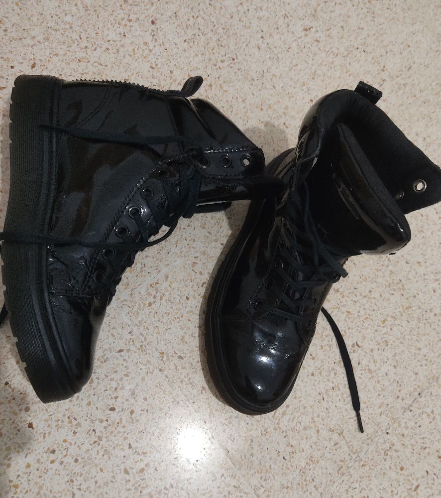 Dr Martens 